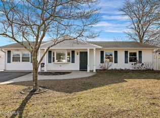 5 Fresno St, Barnegat, NJ 08005