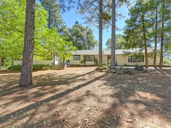 10493 Maranatha Pl, Grass Valley, CA 95949