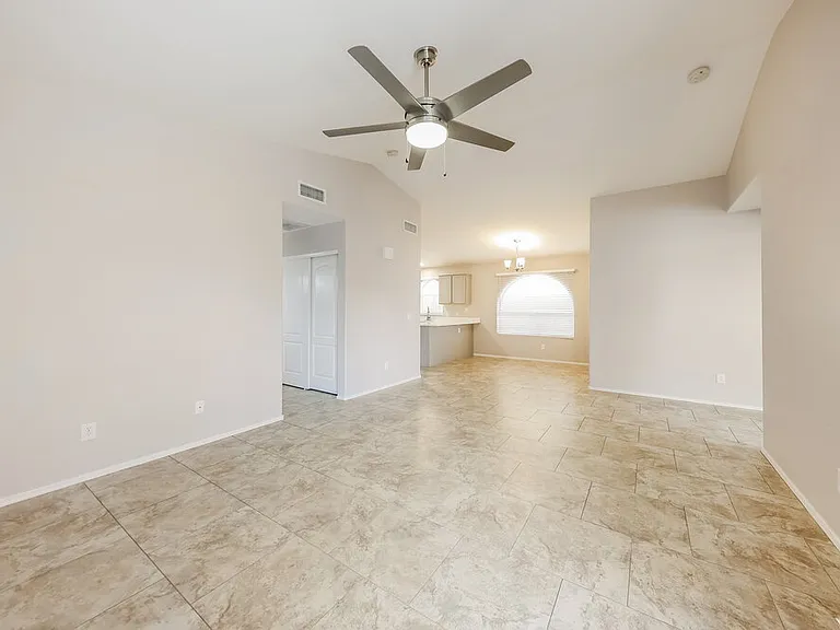 9830 W Runion Dr — Photo 5