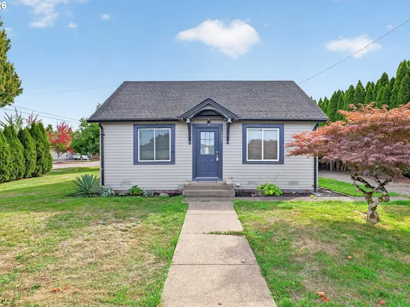 1438 SW 2nd St, McMinnville, OR 97128