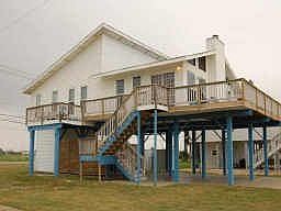 5th image of 16914 Beachcomber Dr