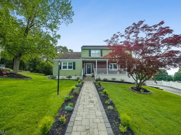 33 Frederick Dr, West Milford Twp., NJ 07480