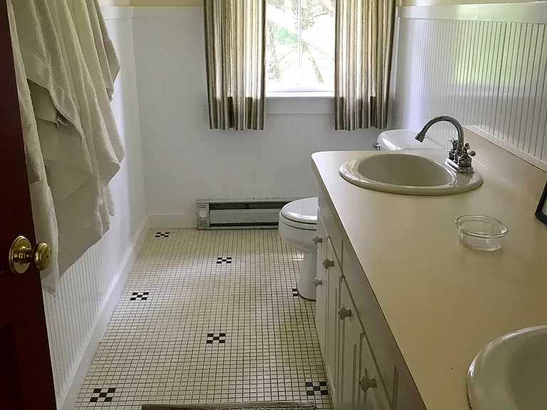 308 Twin Lakes Rd — Photo 16