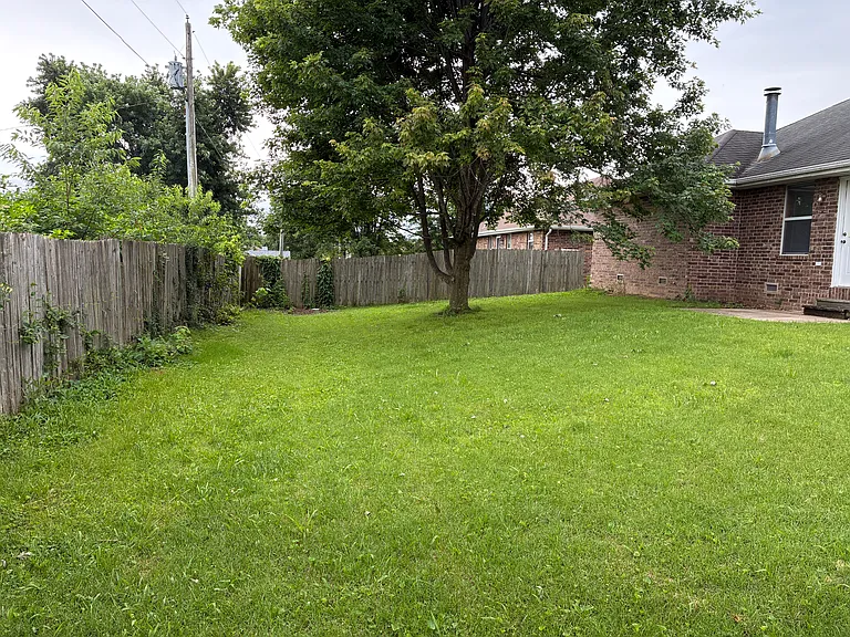 406 N Becky Cir — Photo 13