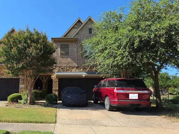 960 Brook Forest Ln, Euless, TX 76039