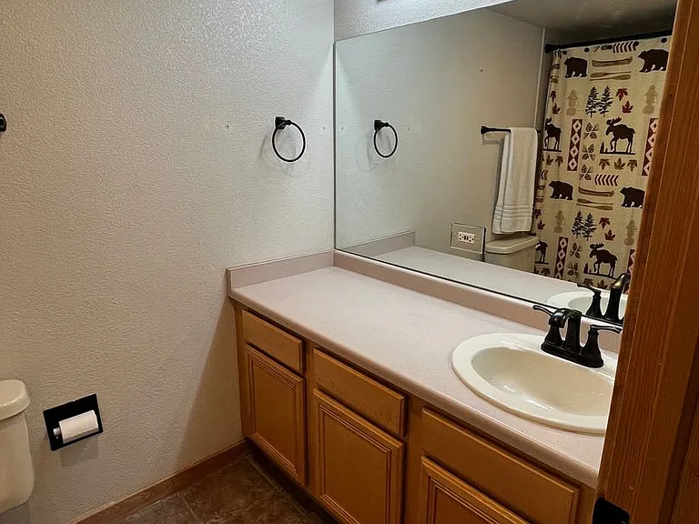 980 Lakepoint Dr #203 — Photo 30