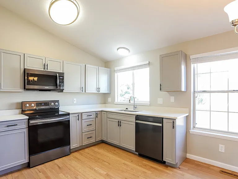 16393 Goldenrod Way — Photo 10
