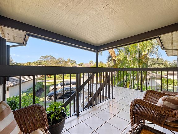 4th image of 13321 Polo Club Road #C203