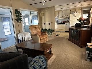 5th image of 432 NW 51st Street