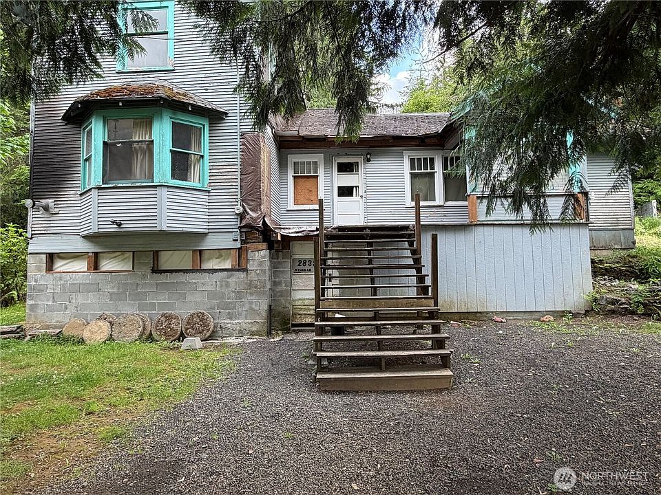 1st image of 2833 Wishkah Road
