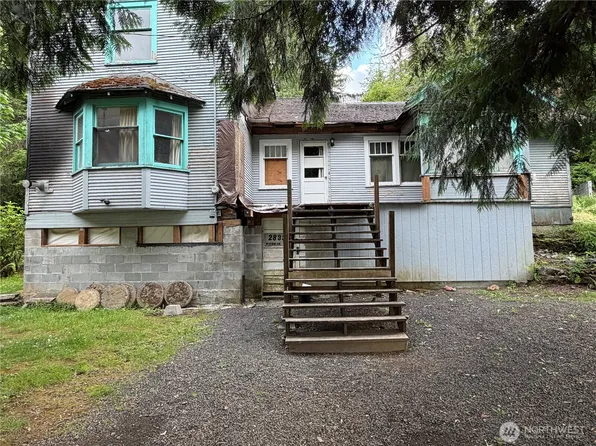 2833 Wishkah Road, Aberdeen, WA 98520