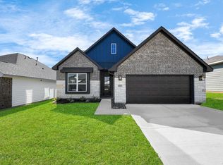 11845 Whirlaway Dr, Willis, TX 77318