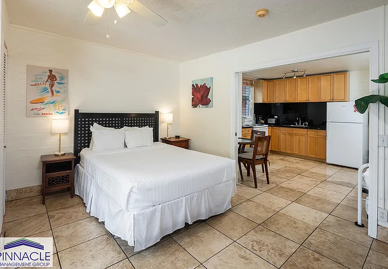 240 Liliuokalani Ave #402 — Photo 7