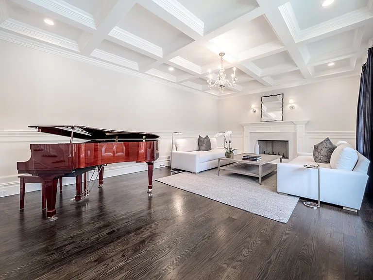 496 Wainscott Harbor Rd — Photo 11
