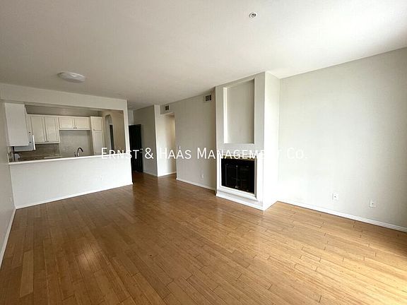 4th image of 555 Maine Ave Unit 313