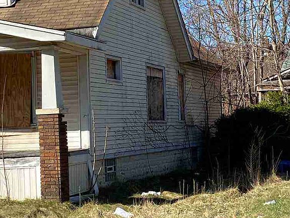 15739 Mendota