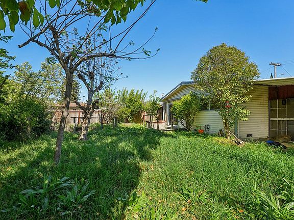 4th image of 1533 Joan Drive