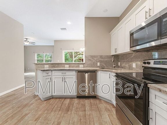 2nd image of 2427 Hermosa Dr