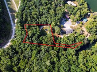 Byrd Lodge Rd, Radford, VA 24141