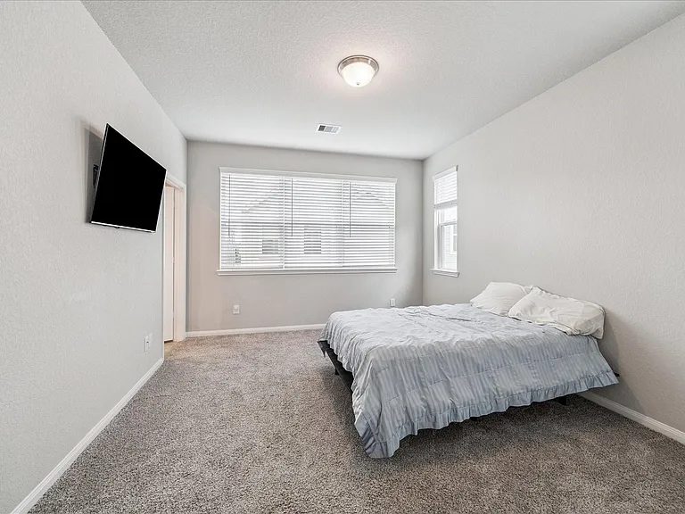5502 Cuerta St — Photo 16