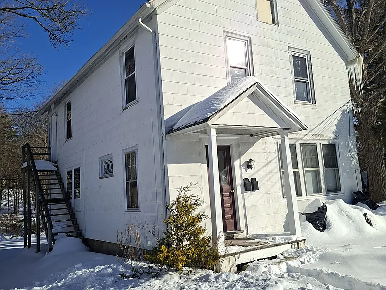 7 Main St #1 — Photo 15
