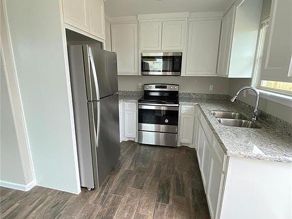 4th image of 2106 Taxco Ct #3