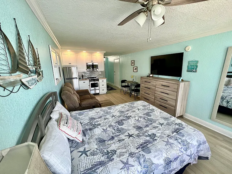 3501 S Atlantic Ave #402 — Photo 6