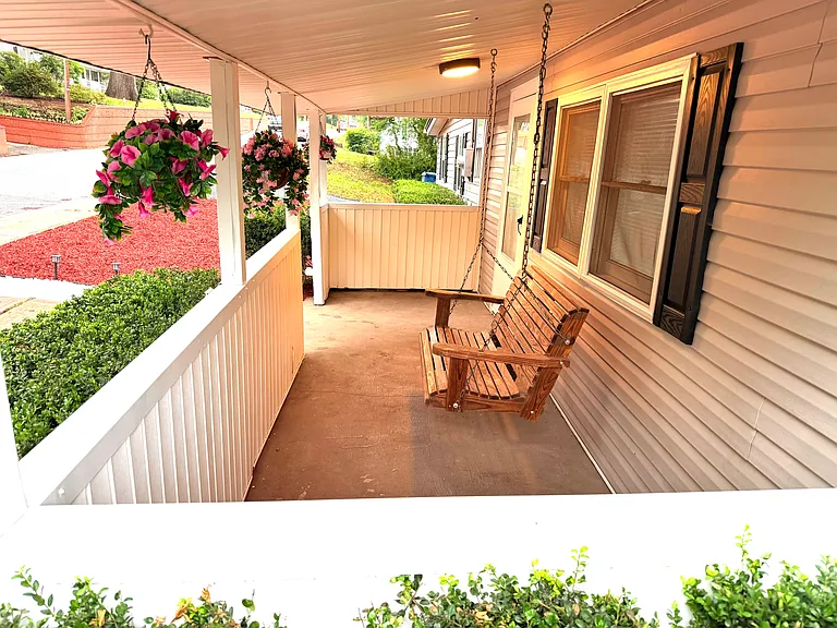 Front porch & swing