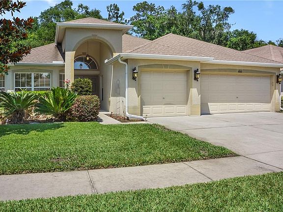 3rd image of 6912 Pine Springs Dr