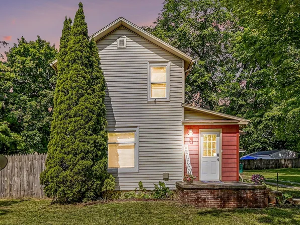 412 Merritt St, Charlotte, MI 48813