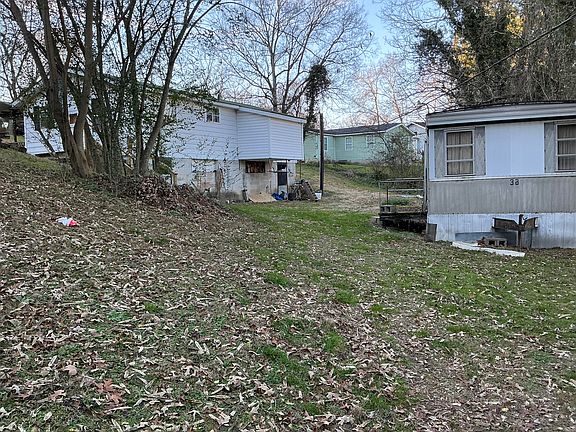 4th image of 133 McCraw St