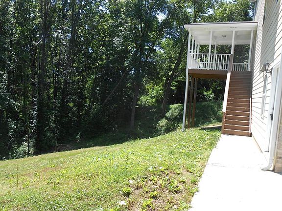 5th image of 510 Mason Dr