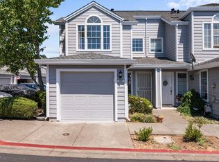 500 Laurel Grove Cir, Santa Rosa, CA 95407