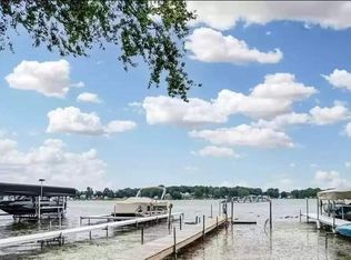 5450 S 980 E, Wolcottville, IN 46795