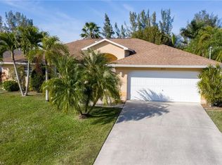 403 SE 17th St, Cape Coral, FL 33990