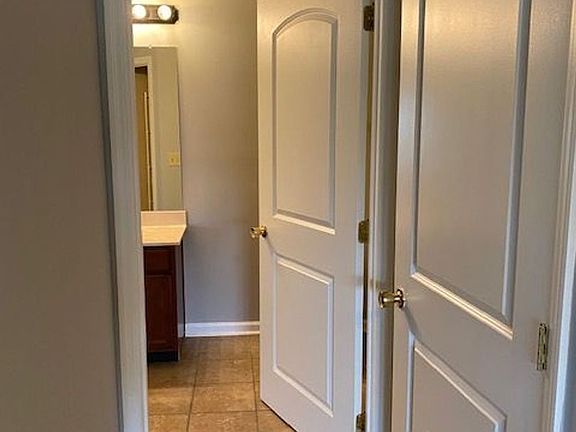 3rd image of 2057 Ty Ln #7