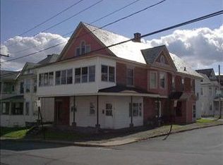 56 Hibbard St, Amsterdam, NY 12010
