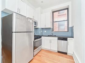 207 W 107th St, New York, NY