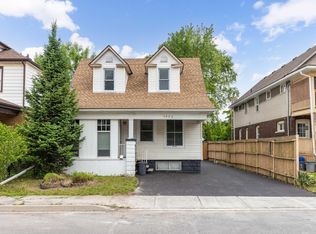 4993 Maple St, Niagara Falls, ON L2E2M7