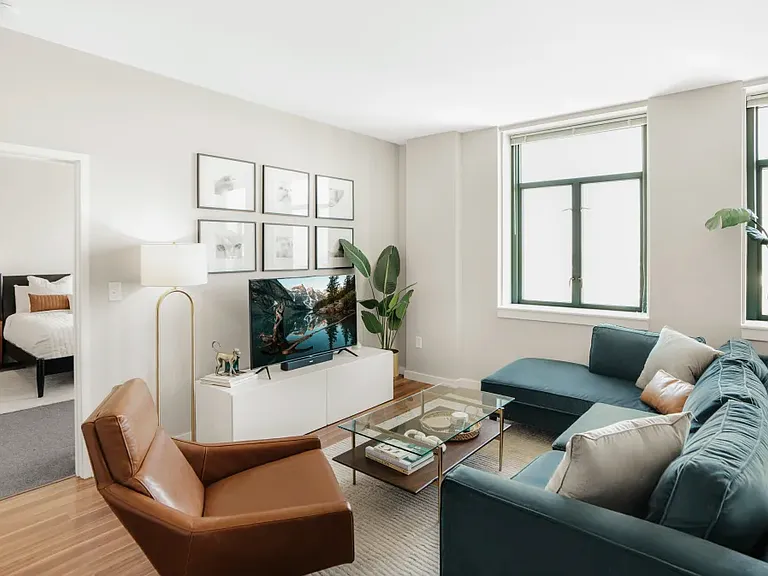 Park Pacific Luxury Apartments — Photo 5