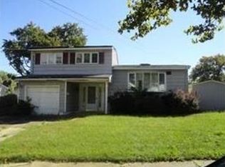 24 Andrew St, Old Bridge, NJ 08857