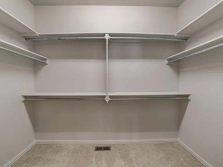 819 E Seattle Pl — Photo 45