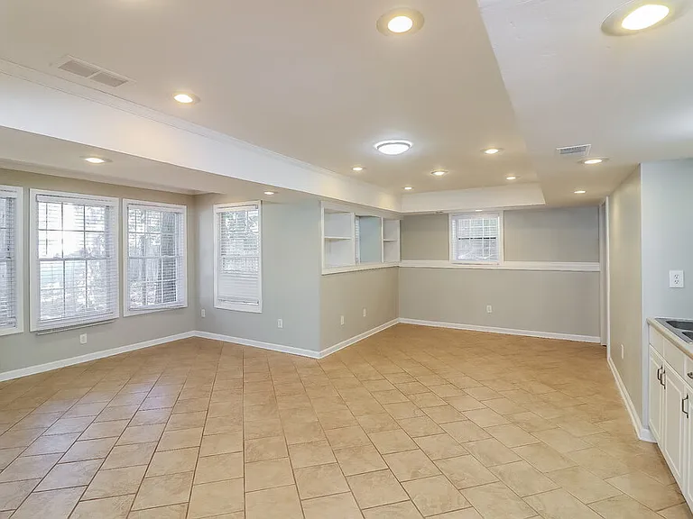 2054 Spicers Ln — Photo 16