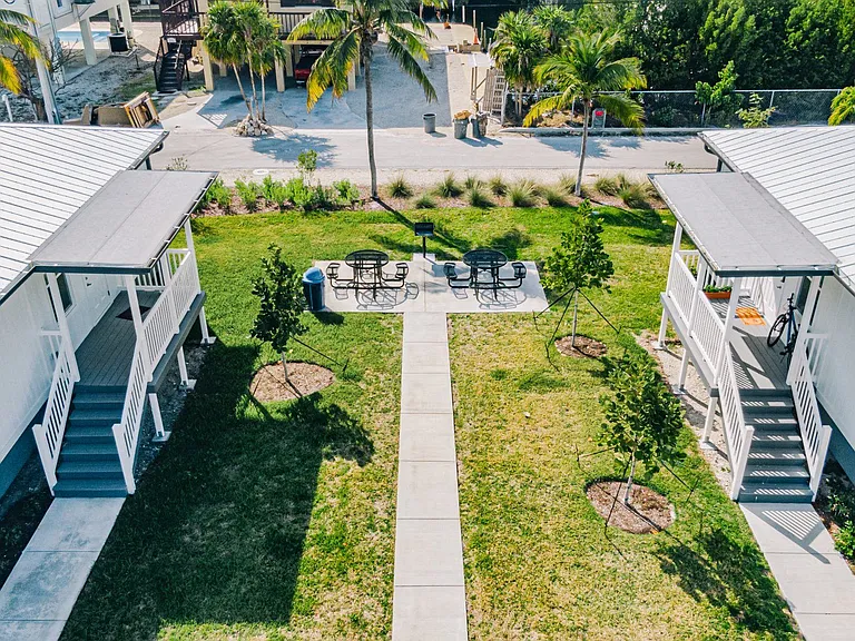 Seaward Landing — Photo 2