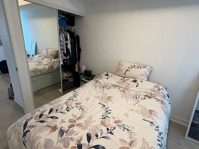 50 Wellesley St E #807 — Photo 7