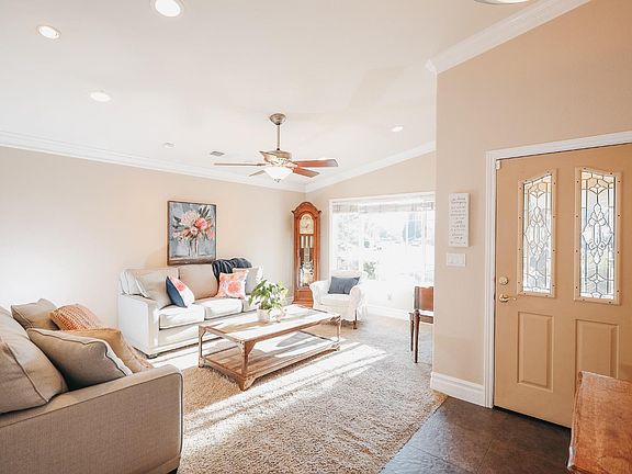 4th image of 1202 Astoria Drive