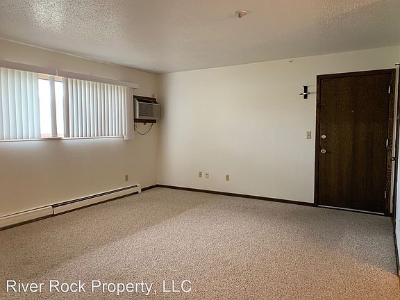 5th image of 2913 5th St S #7726742
