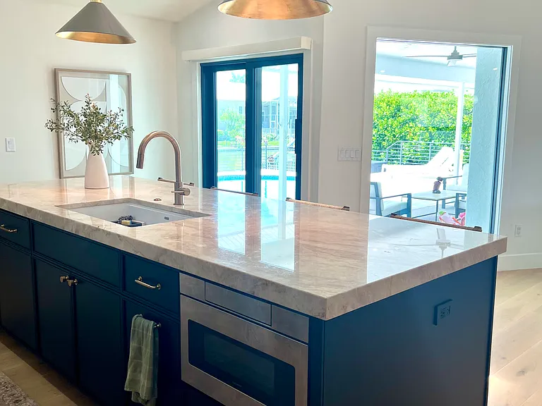 470 Lagoon Ave — Photo 8