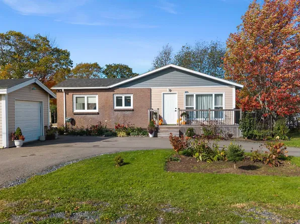 28 High St, Plymouth, NS B2H 5C5