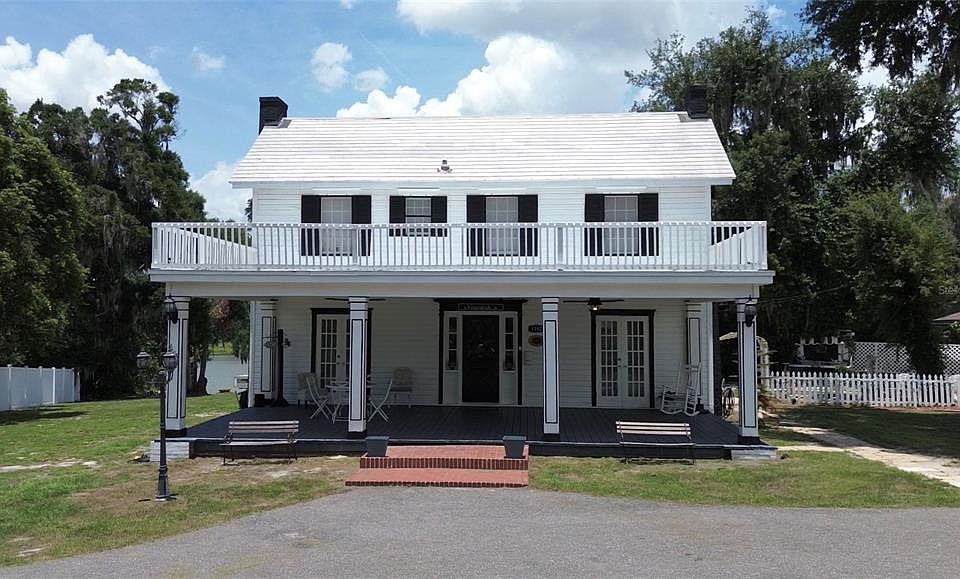 1st image of 1192 ERROL PARKWAY